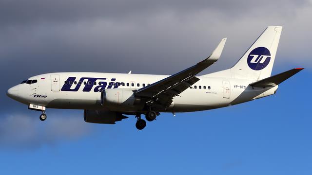 VP-BFS:Boeing 737-500:ЮТэйр